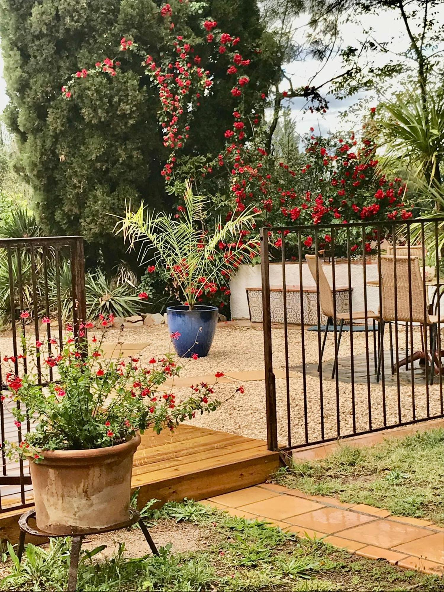Le Mas Petit Thuir Dış mekan fotoğraf